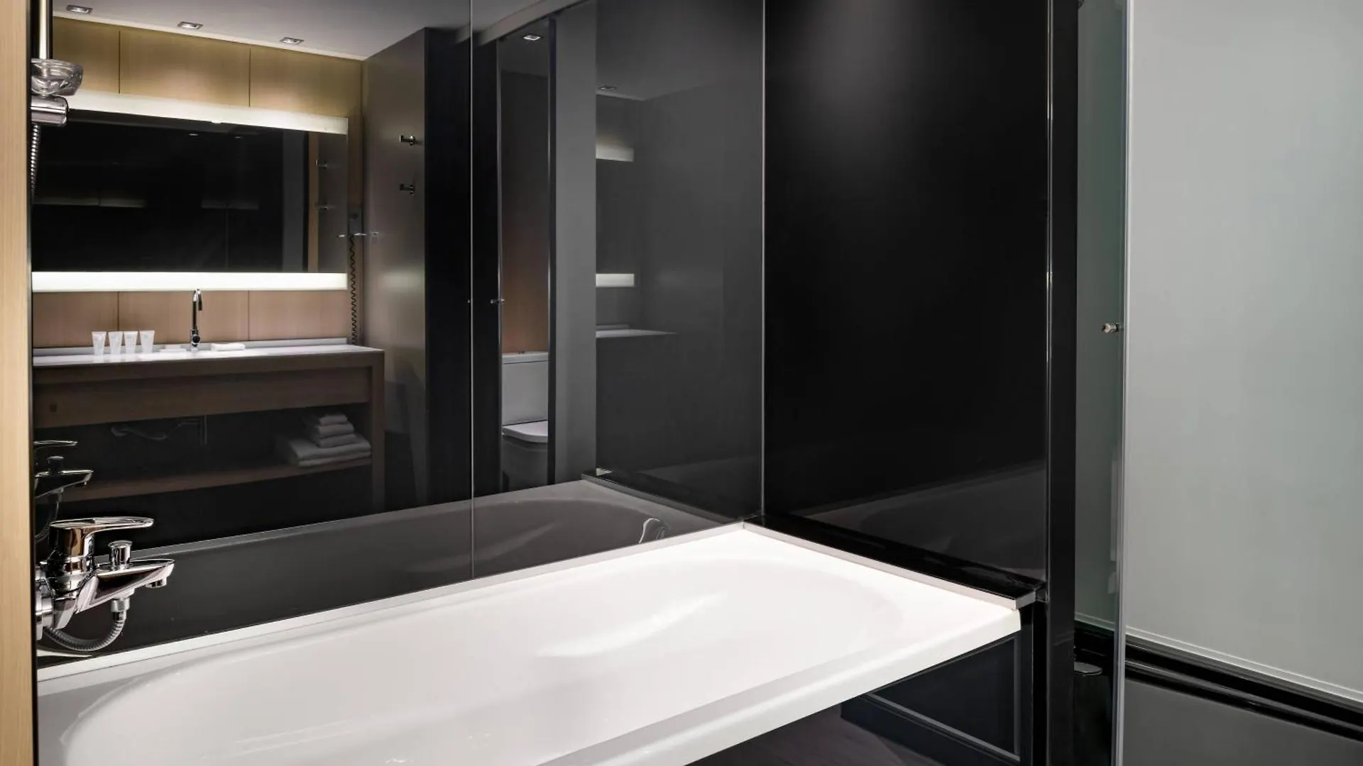 Ac Hotel Sants By Marriott Barcelona