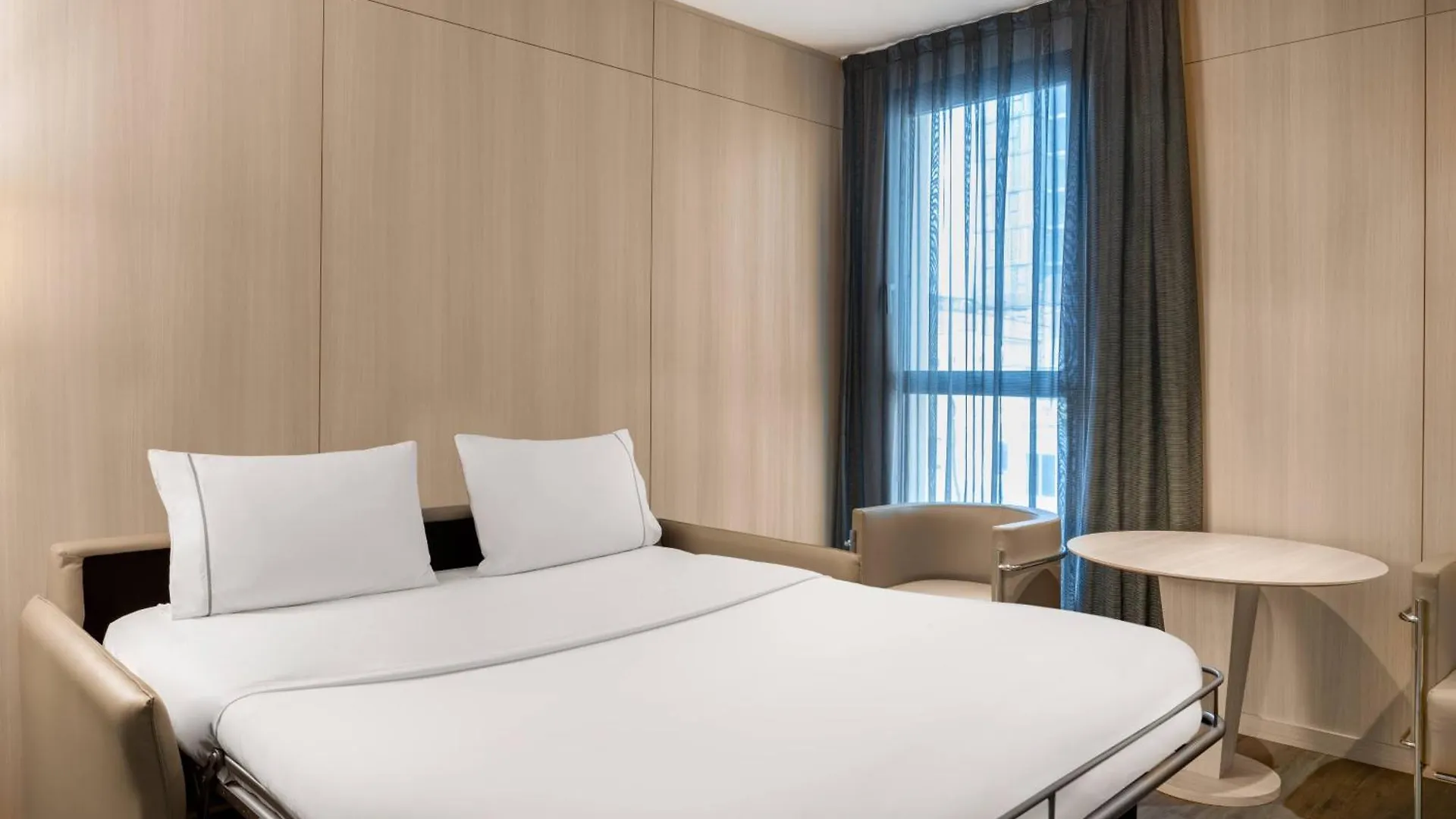 Ac Hotel Sants By Marriott Barcelona 4*,