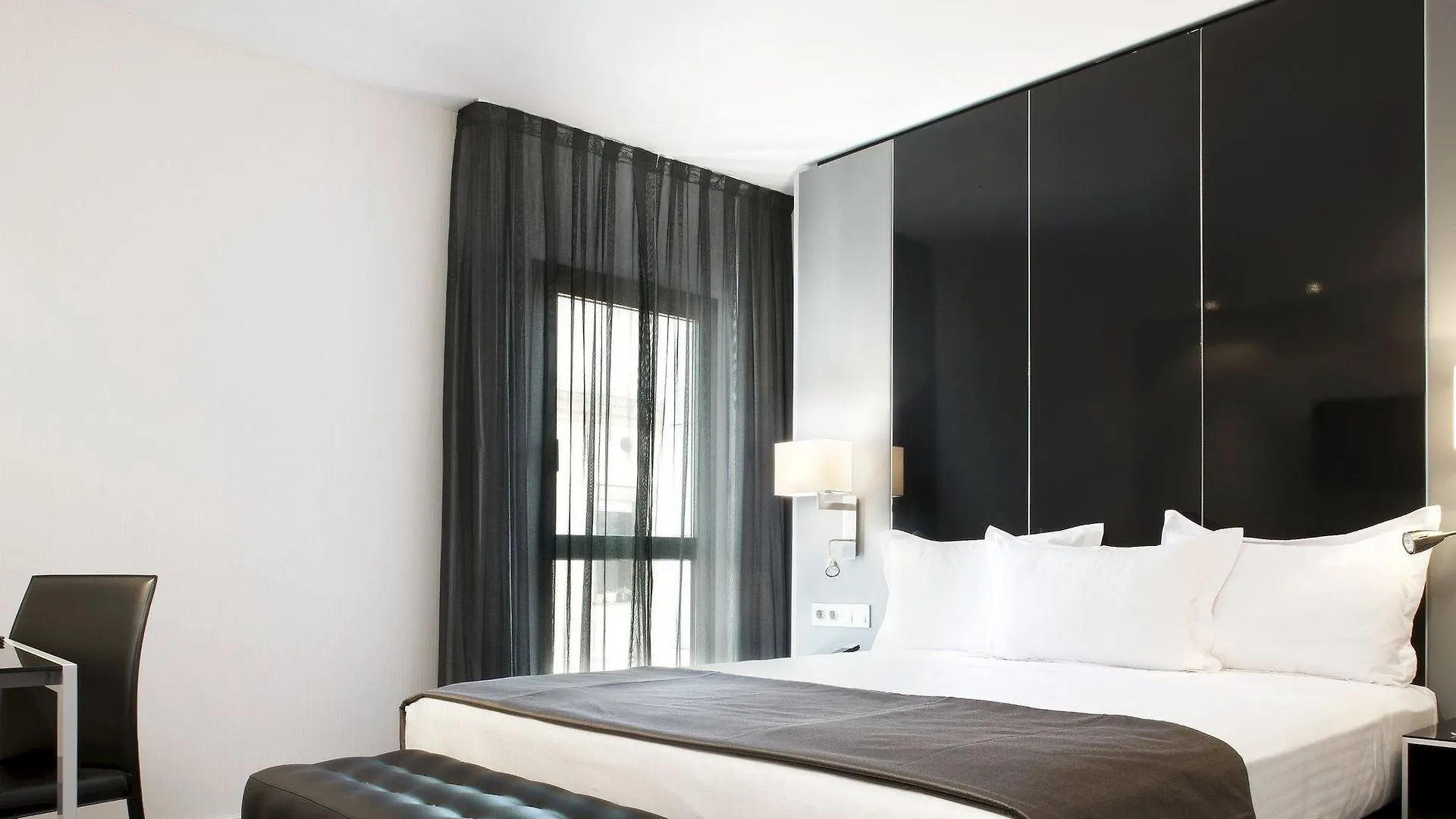 Ac Hotel Sants By Marriott Barcelona