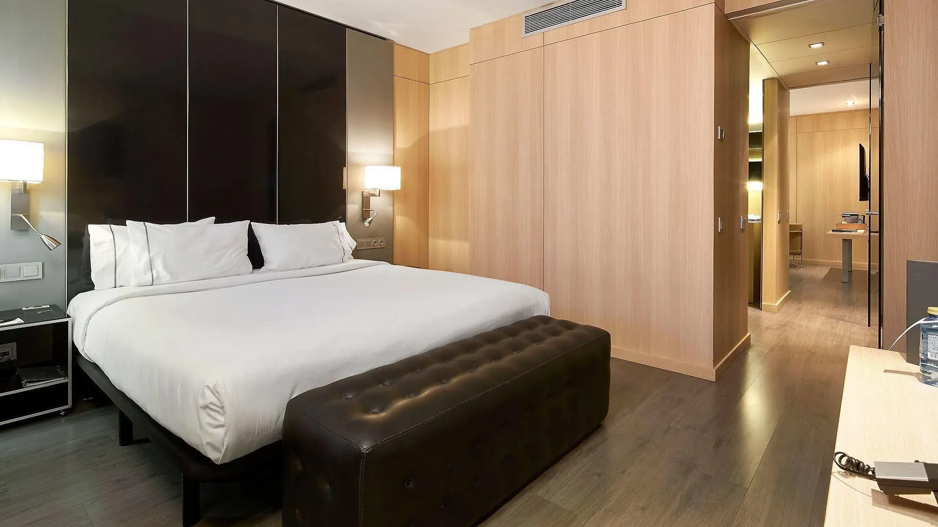 Ac Hotel Sants By Marriott Barcelona